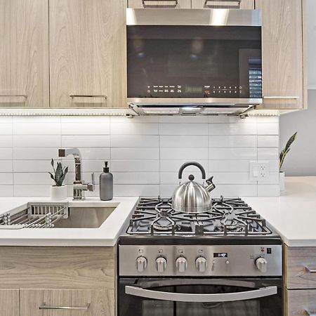 Sophisticated Studio Apartment With Modern Kitchen - Oakdale Od2 Rep Chicago Exterior foto
