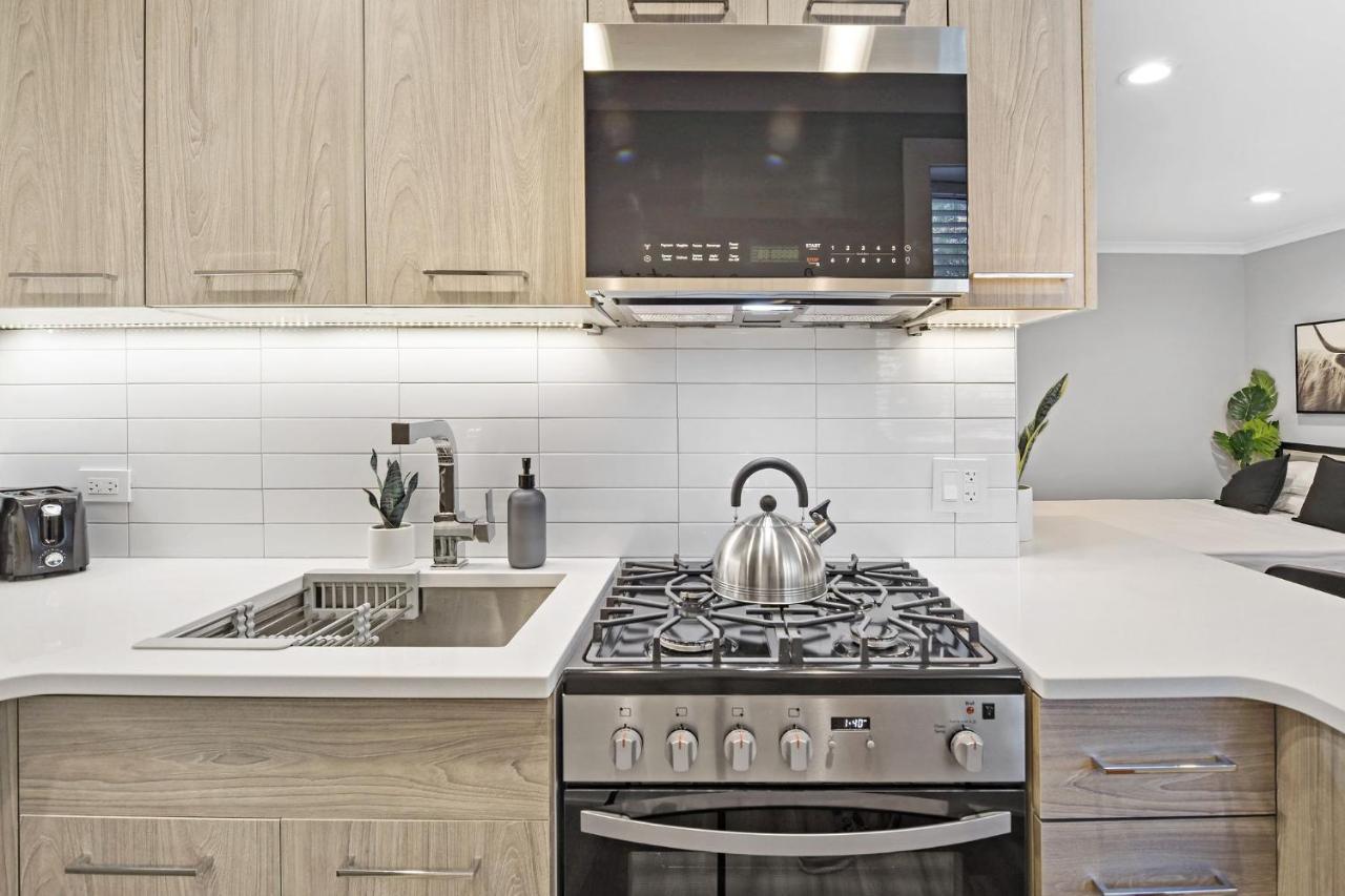 Sophisticated Studio Apartment With Modern Kitchen - Oakdale Od2 Rep Chicago Exterior foto